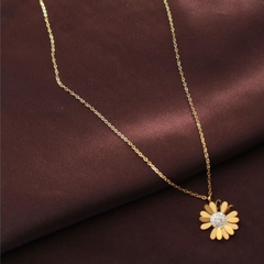 Daisy Flower Pendant
