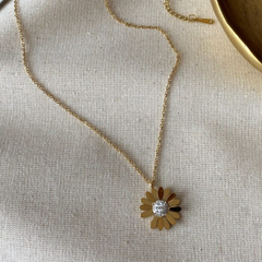 Daisy Flower Pendant