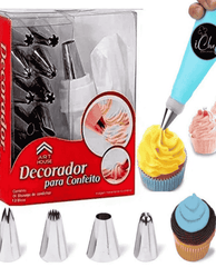 15 Piece Cake Decorating Set