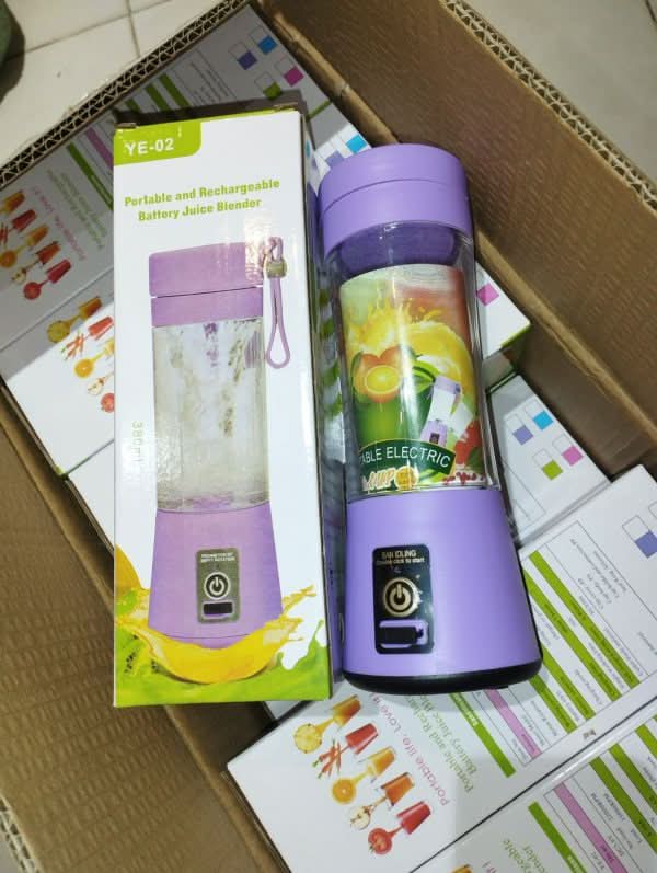 Portable USB Chargeable Juicer Blender 